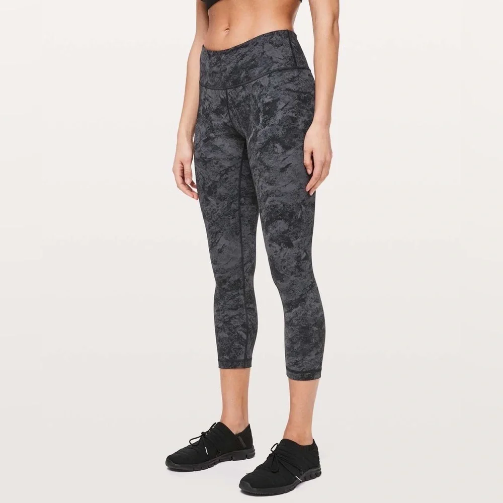 Lululemon Wunder Under Crop 21